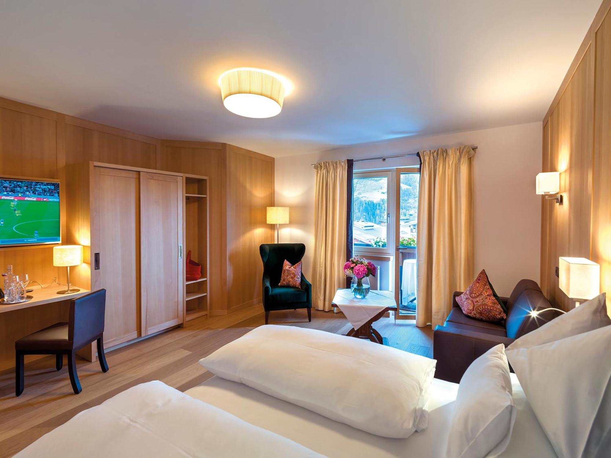 Hotel Zinnkrugl Alpendorf  Ngoại thất bức ảnh