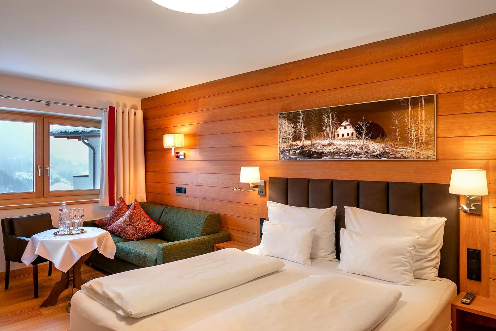 Hotel Zinnkrugl Alpendorf  Ngoại thất bức ảnh